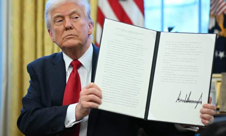 Judges temporarily block Trump's orders attacked to Jenner and Block, Wilmerhale Law Firms