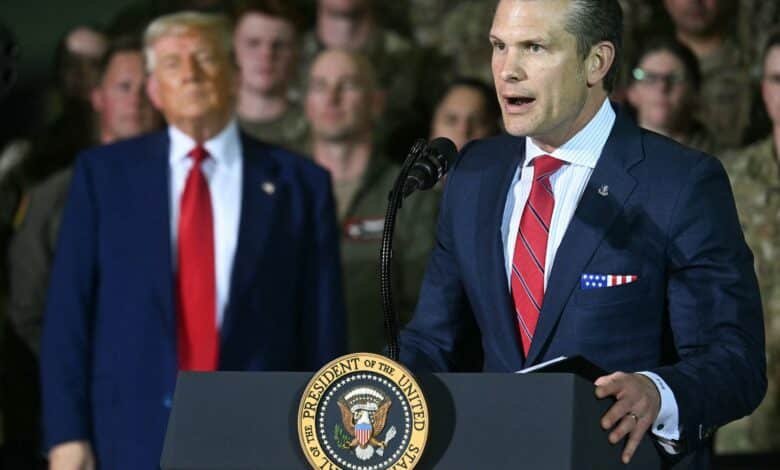Hegseth receives a public support show from Trump during his 100 -day trip