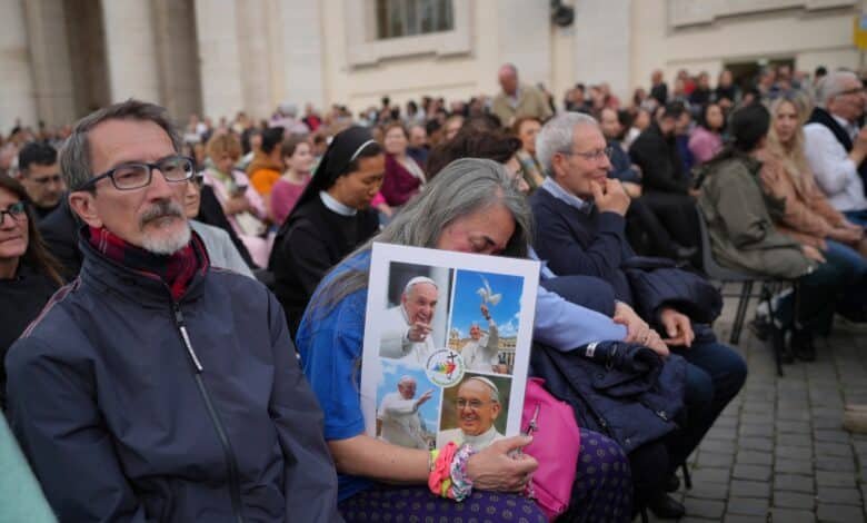 Pope Francis live updates: cause of the death thrown