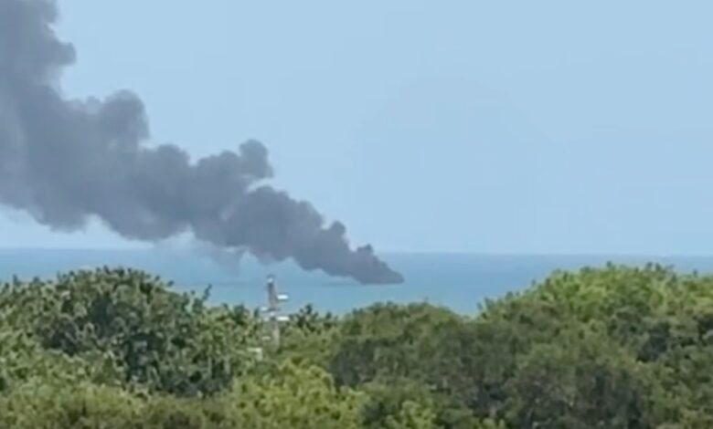 4 people rescued from the flame boat near Cabo Cañaveral: Coast Guard
