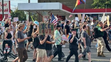 POLICE QUESTION 2 'PEACE BREAST' armed in the death of protest 'no kings' by Salt Lake City