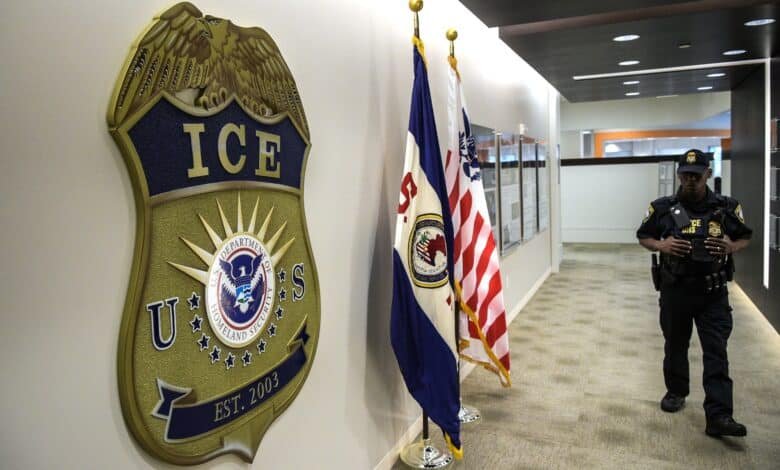 The administration asks the Supreme Court to clarify the order that allows deportations to 3rd countries