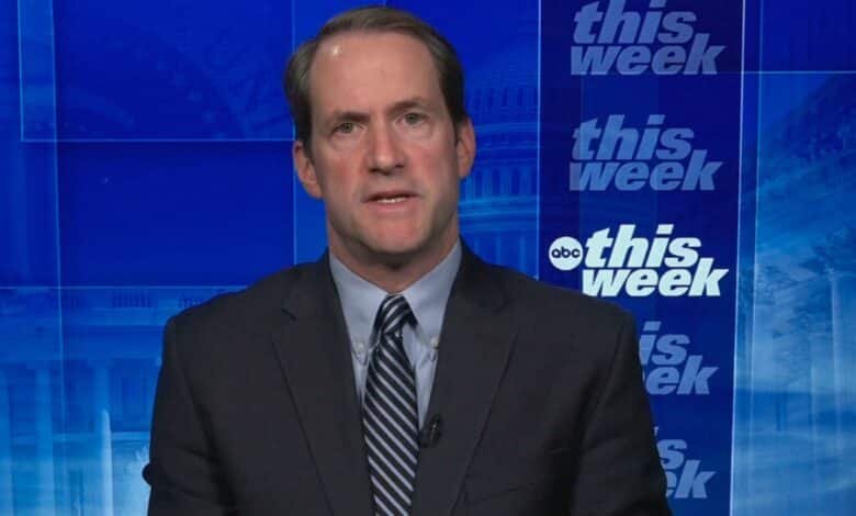 Top Democrat says Trump attacks Iran a "mass and massive bet"