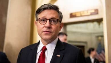 In Win for Trump, House is closely the effort to recover $ 9B of the budget, including cuts to public transmission and use the Usaid