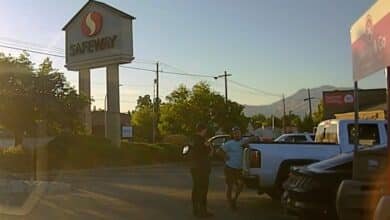 Search for Travis Decker: Police images show the father accused of killing children 3 days before the disappearance