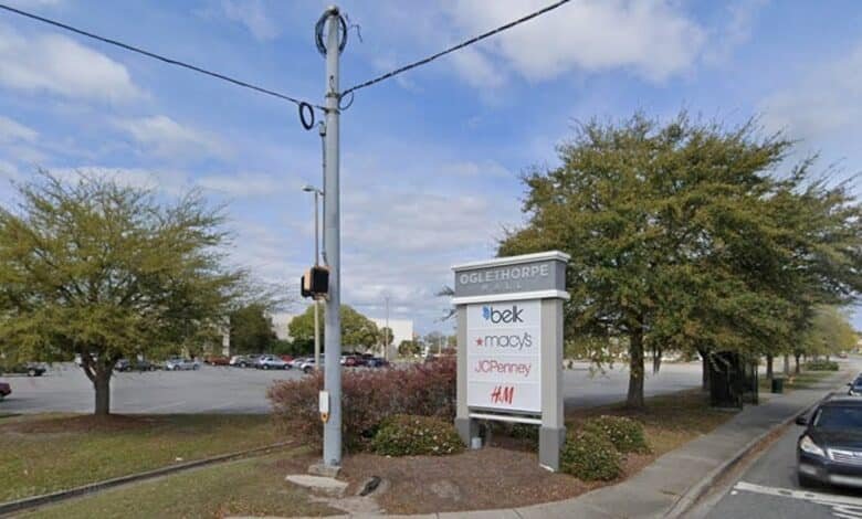 Several victims in shots of shopping centers in Savannah, Georgia: Police