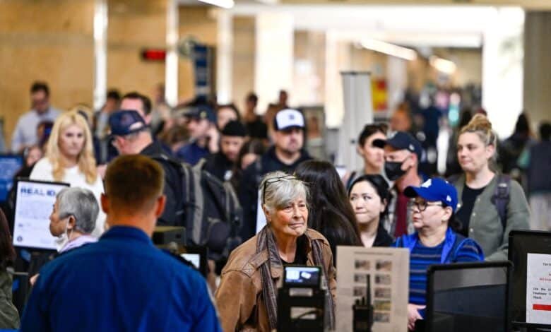 TSA to finish the shoe policy for airport safety detection