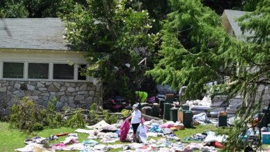 The inspectors signed in the emergency plans of CAMP MITIC days before the catastrophic floods, as the records show