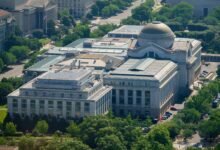 Blanca to carry out a review of the exhibitions of the Smithsonian Museum to ensure that they fit Trump's vision of US history