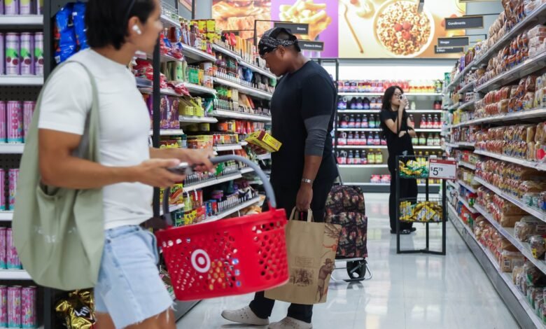 Consumer confidence worsened slightly in August