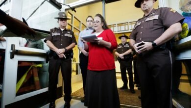 Supreme Court formally requested to cancel the bankruptcy of same -sex marriage.