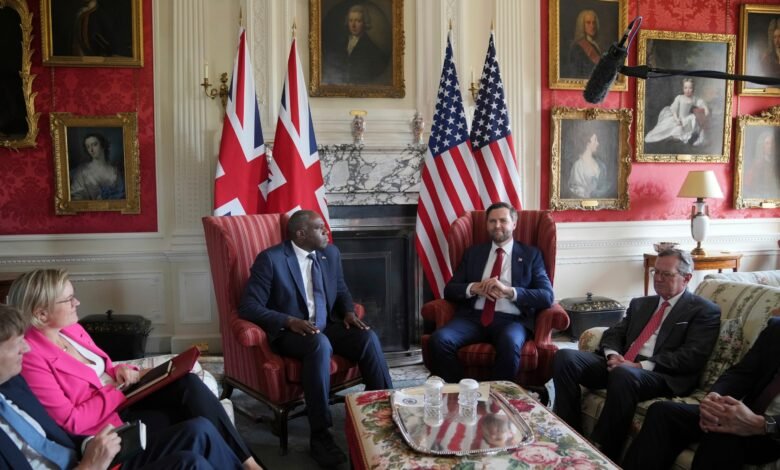 Photo: Great Britain Vance Visit