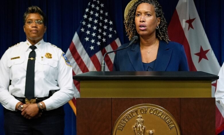 Photo: Washington, the mayor of DC, Muriel Bowser, speaks at a press conference after President Donald Trump announced a federal acquisition of the Metropolitan Police Department in the Wilson building, on August 11, 2025 in Washington.