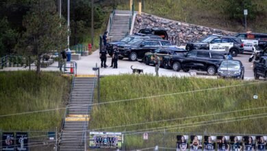 Student suspect dies after shooting at high school