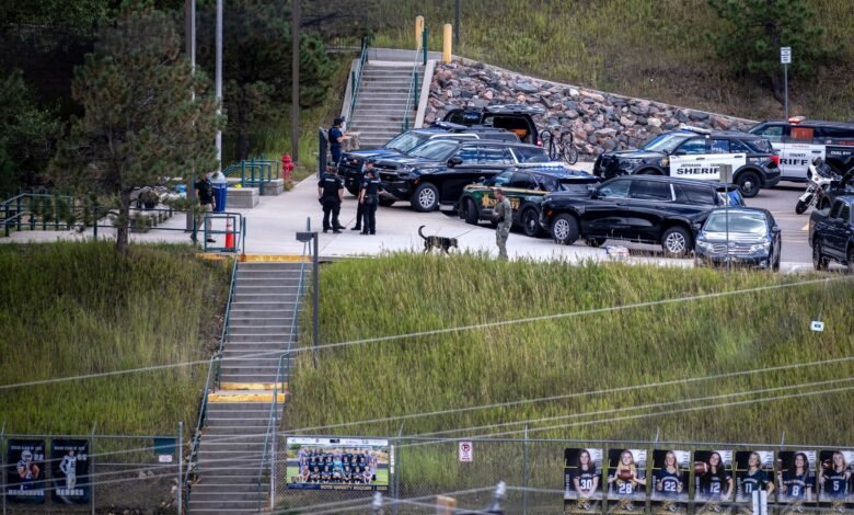 Student suspect dies after shooting at high school