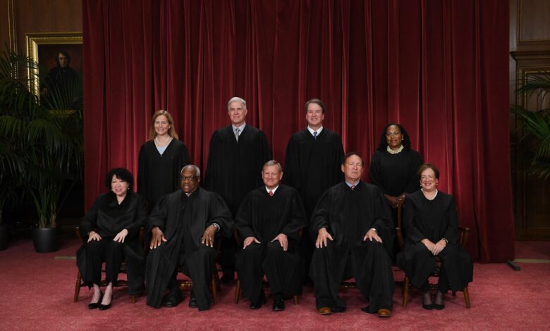 Photo: The judges of the Supreme Court pose for their official photo in the Supreme Court of Washington, DC, on October 7, 2022.