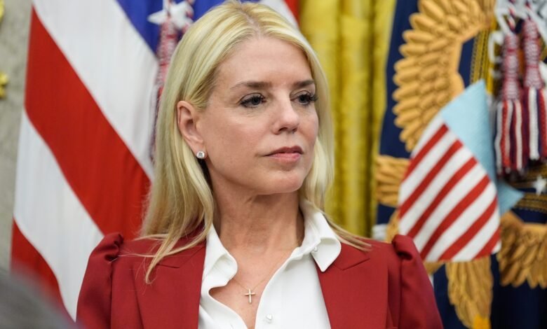 Bondi faces the grill of the Senate Democrats in the weapon of the 'Weapon' of the Department of Justice ', Epstein Archiva