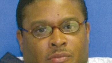 Police Search for Murder Suspect After Apparent Legal Trouble Frees Him from Jail