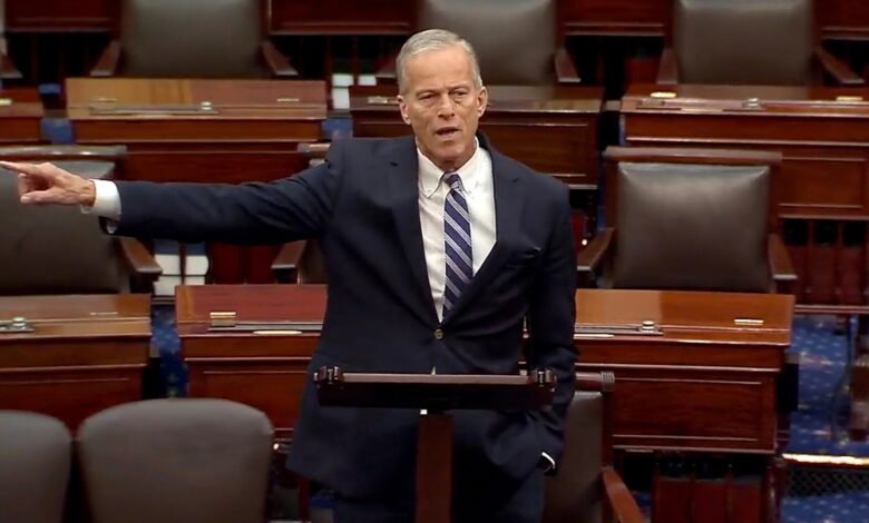 Government shutdown updates: Schumer outlines Democrats' offer, Republicans ignore proposal