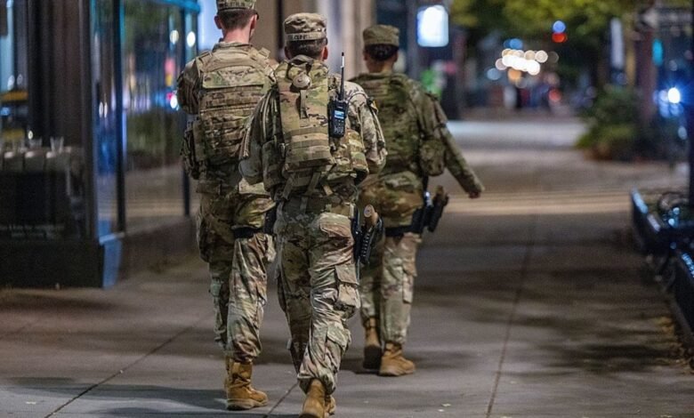 PHOTO: Trump increases the presence of federal law enforcement and deploys the National Guard in the nation's capital