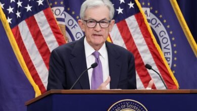 Long-delayed jobs report shows hiring amid faltering economy