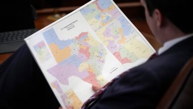 Mid-decade redistricting and midterm elections: How redrawn maps impact the battle for the US House of Representatives