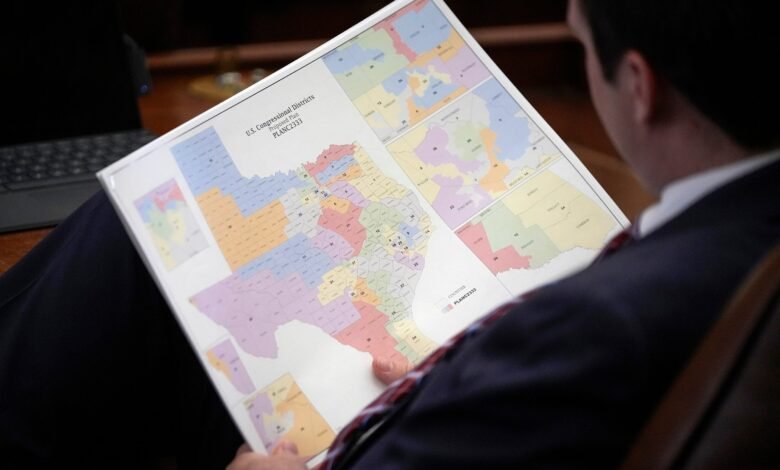 Mid-decade redistricting and midterm elections: How redrawn maps impact the battle for the US House of Representatives