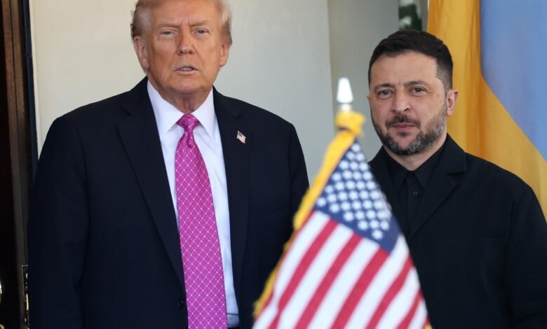 PHOTO: Trump meets with Ukrainian President Zelensky at the White House