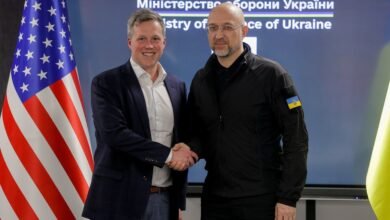 US revives Ukraine-Russia peace push with Zelenskyy on the defensive