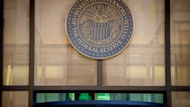 Divided Fed to announce interest rate decision