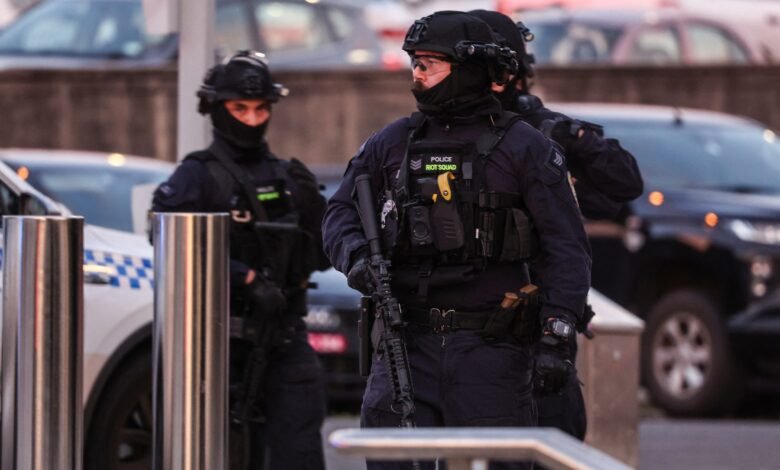 Nine dead, plus one suspect, in Australia's Bondi Beach shooting, police say