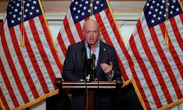 Senator Kelly criticizes Trump and calls for investigation of Caribbean attacks and for Hegseth to testify