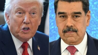 Trump, increasing pressure on Maduro, says it would be "smart" for the Venezuelan leader to resign