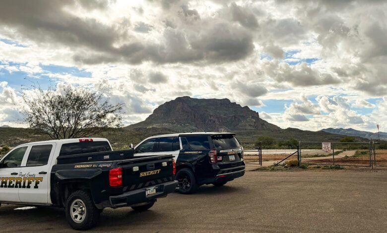 Helicopter crashes in Arizona mountains, teams work to reach remote location: authorities