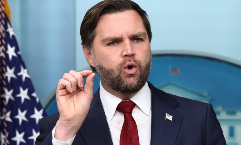 Minneapolis ICE shooting live updates: Officer identified through court records