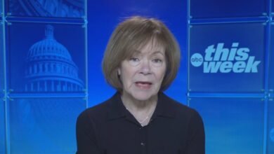 Minnesota senator: White House 'trying to cover up' Nice shot