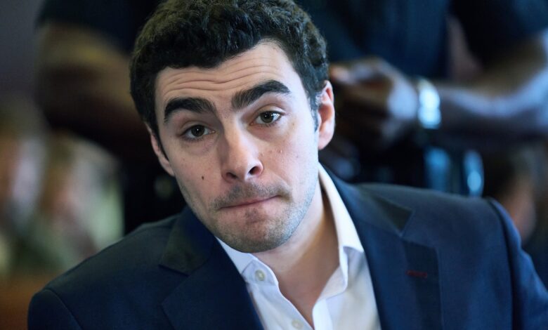 The latest from Luigi Mangione: the judge orders a hearing for the seizure of a backpack